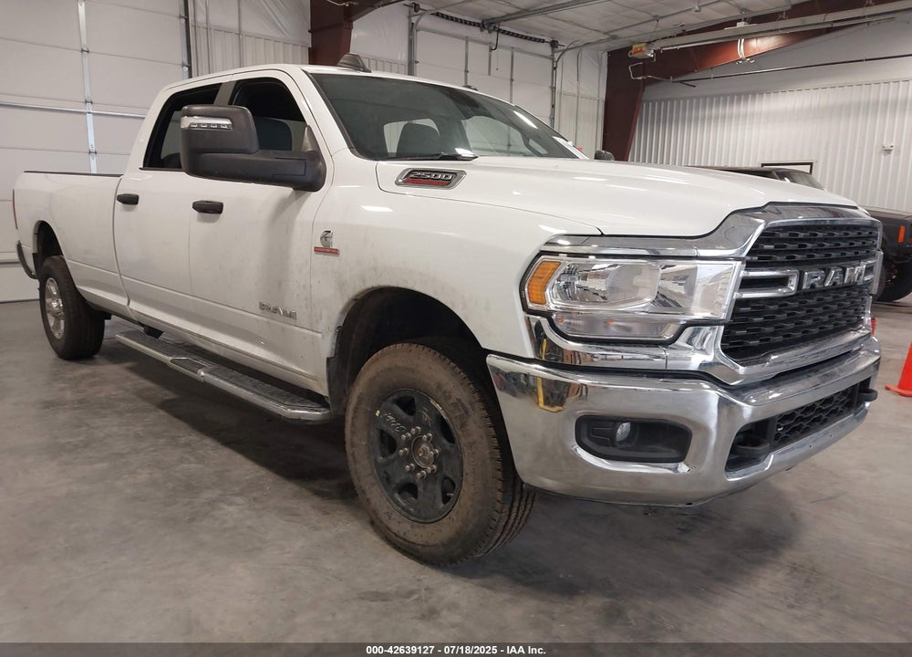 2024 RAM 2500 BIG HORN 4X4 8' BOX VIN: 3C6UR5JL4RG337543