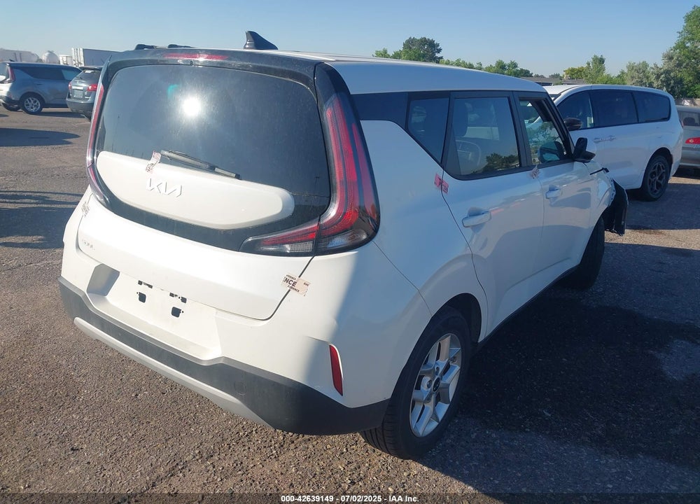 2024 KIA SOUL LX VIN: KNDJ23AU2R7224117