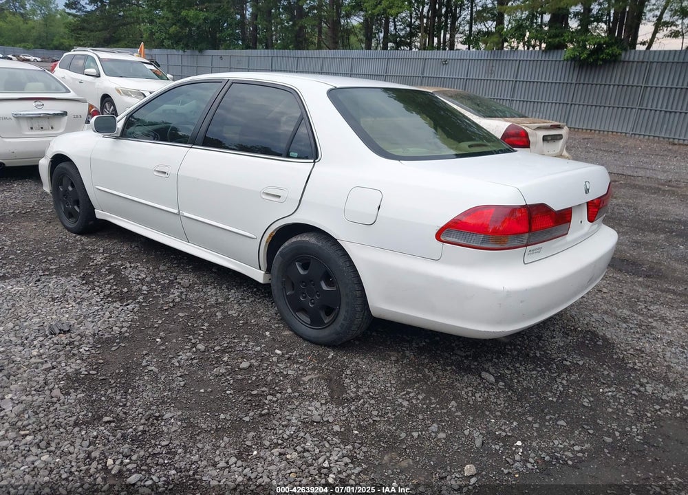 2002 HONDA ACCORD 3.0 EX VIN: 1HGCG16502A043513