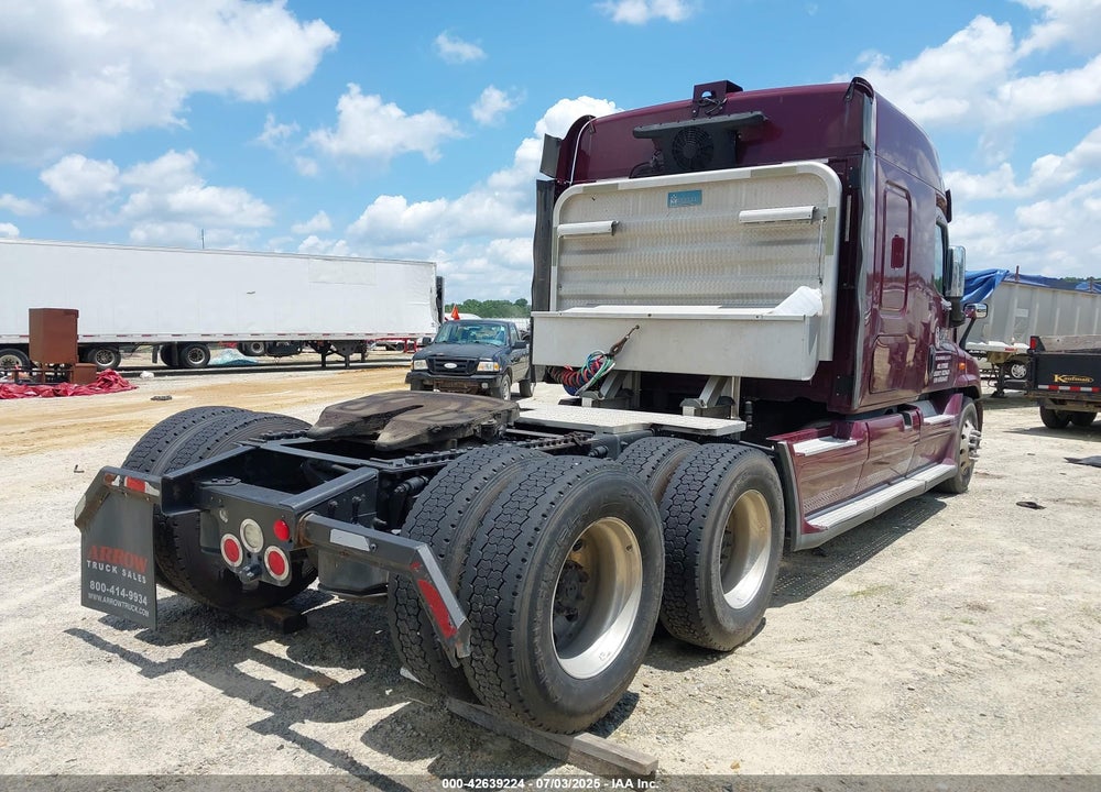 2017 FREIGHTLINER CASCADIA 125 VIN: 3AKJGLDV6HSHD4915