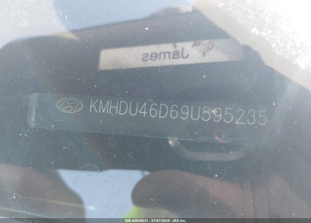 2009 HYUNDAI ELANTRA GLS VIN: KMHDU46D69U595235