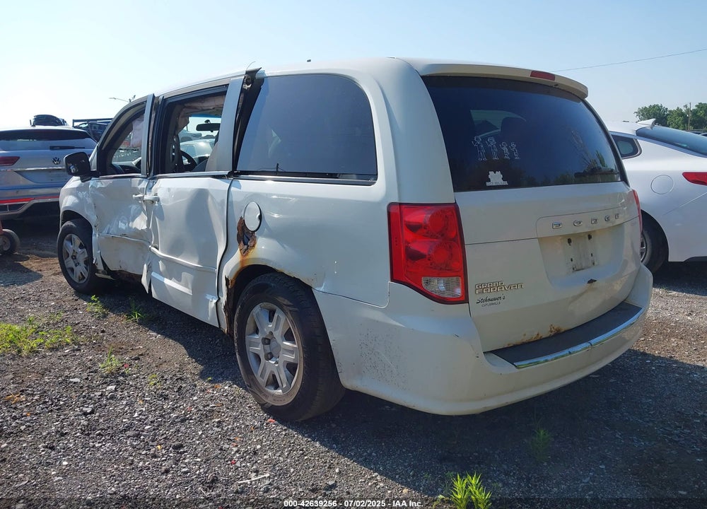 2011 DODGE GRAND CARAVAN VIN: 2D4RN4DG9BR693895