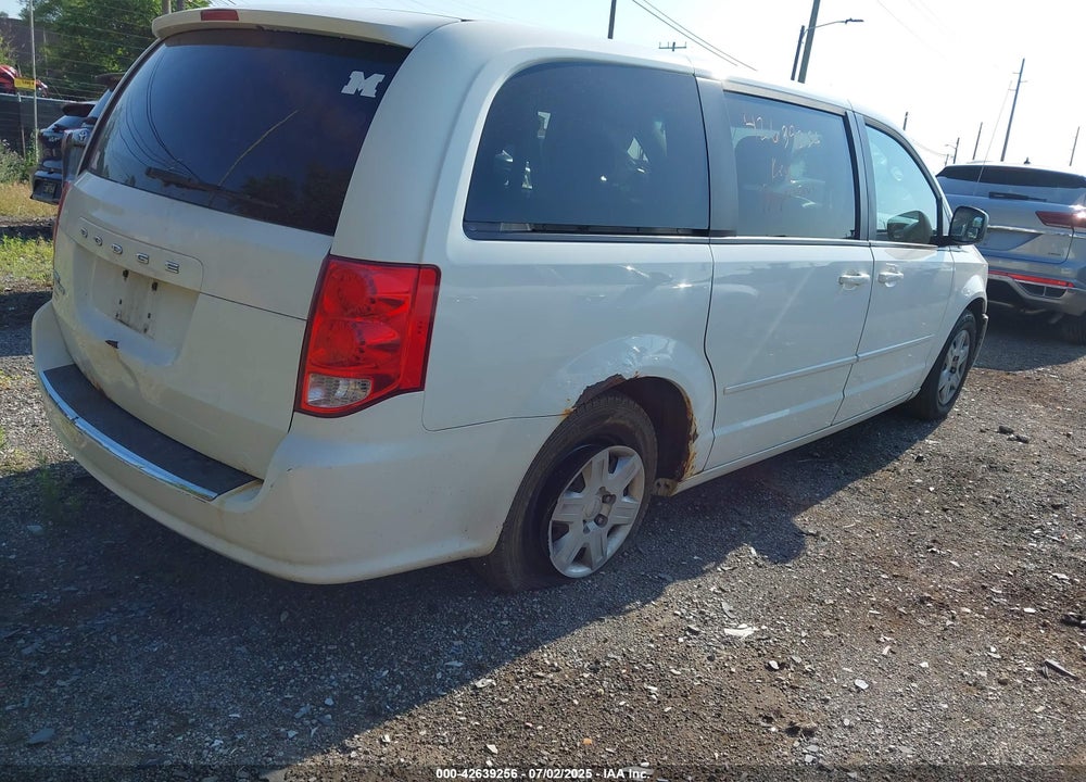 2011 DODGE GRAND CARAVAN VIN: 2D4RN4DG9BR693895