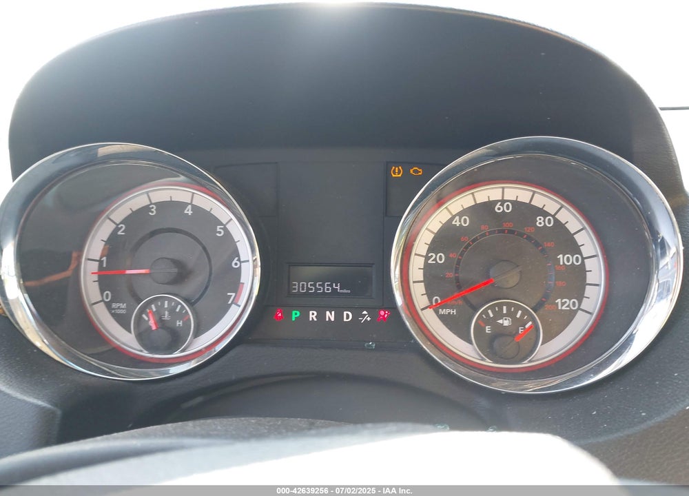2011 DODGE GRAND CARAVAN VIN: 2D4RN4DG9BR693895