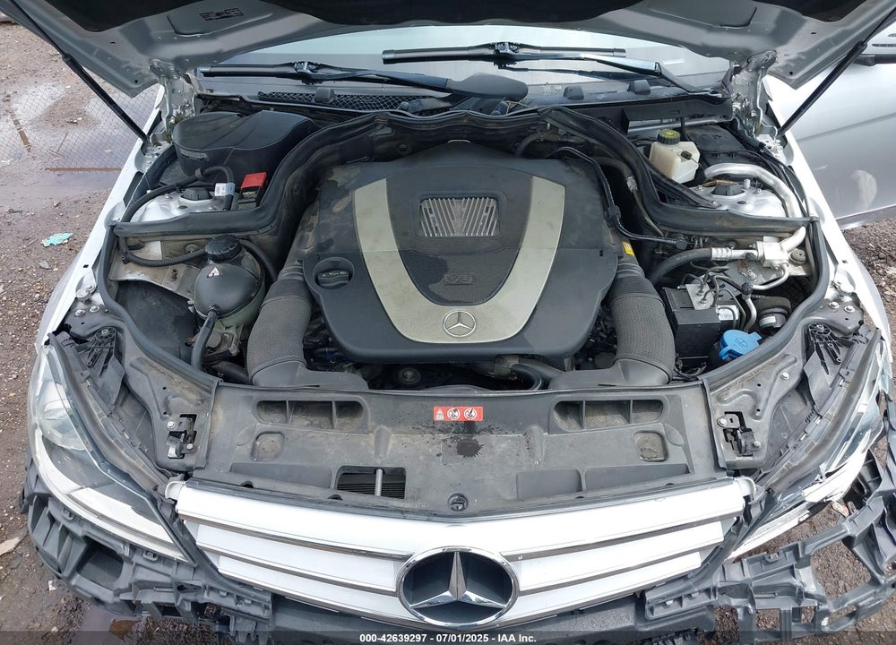 2012 MERCEDES-BENZ C CLASS VIN: WDDGF8BBXCR212002