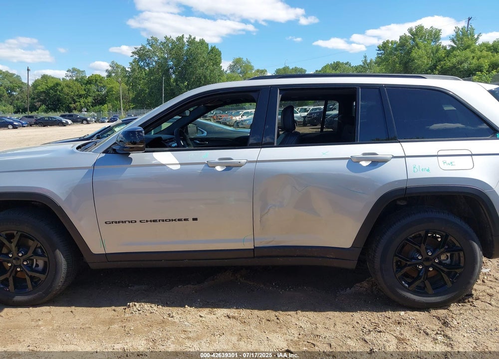 2024 JEEP GRAND CHEROKEE VIN: 1C4RJHAG6RC151385