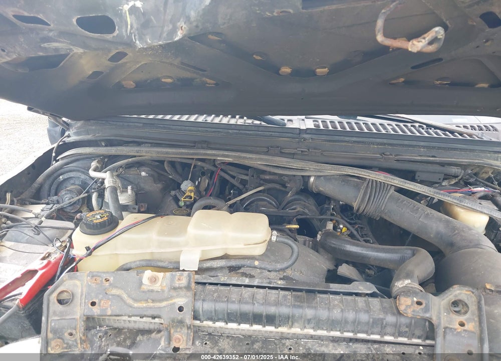 2000 FORD F-250 LARIAT/XL/XLT VIN: 1FTNX21L0YEB68631