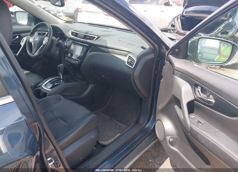 2016 NISSAN ROGUE VIN: 5N1AT2MV8GC733687