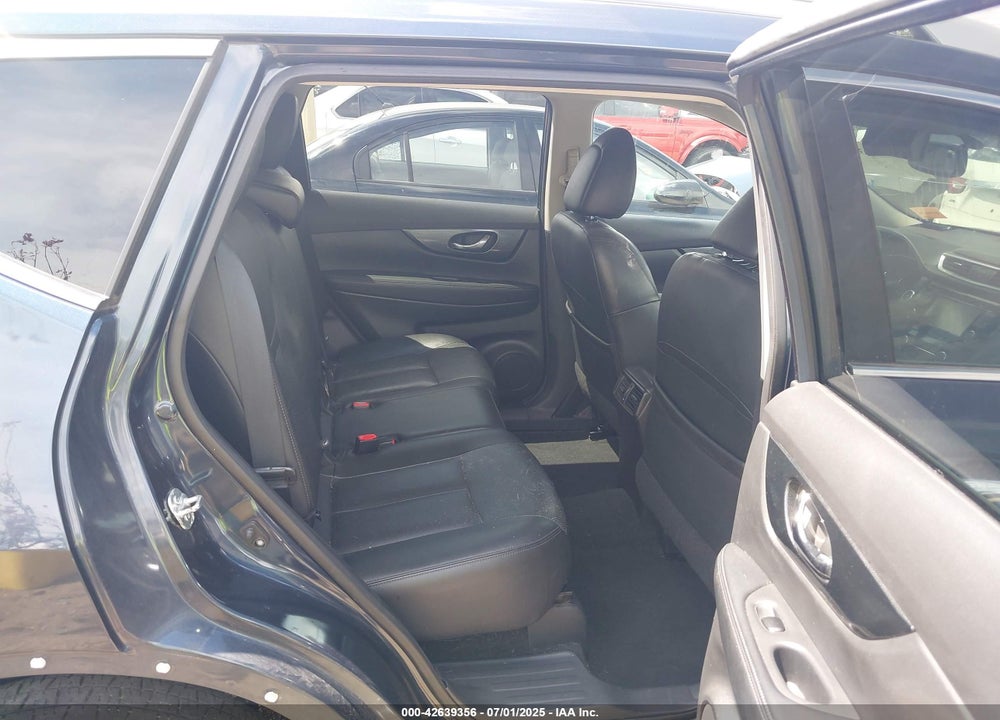 2016 NISSAN ROGUE VIN: 5N1AT2MV8GC733687