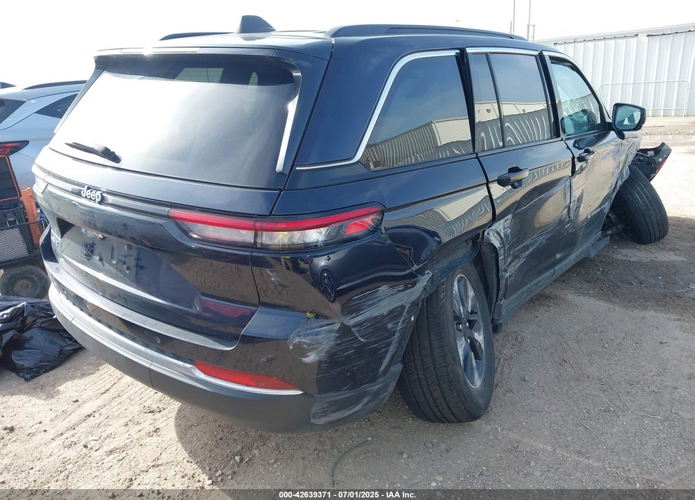 2024 JEEP GRAND CHEROKEE VIN: 1C4RJYB63R8541756