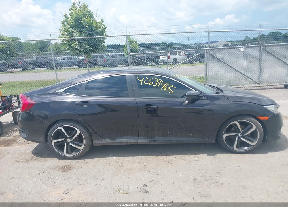2018 HONDA CIVIC VIN: 2HGFC2F55JH582224