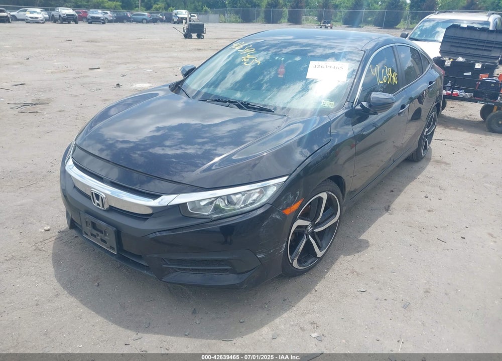 2018 HONDA CIVIC VIN: 2HGFC2F55JH582224