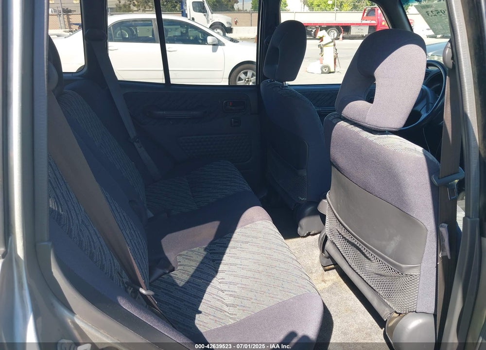 2000 TOYOTA RAV4 VIN: JT3GP10V5Y7065431