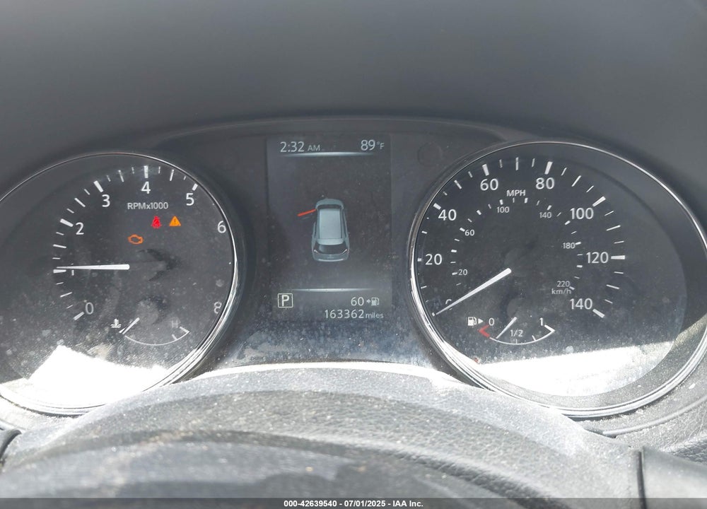 2017 NISSAN ROGUE VIN: 5N1AT2MT3HC880869