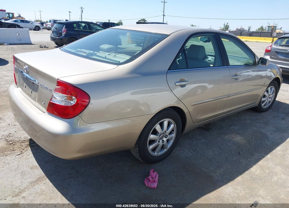 2002 TOYOTA CAMRY XLE V6 VIN: JTDBF30K820085389