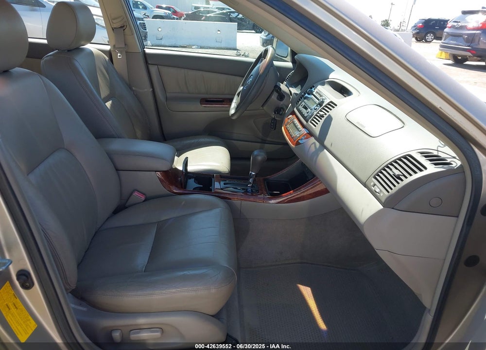 2002 TOYOTA CAMRY XLE V6 VIN: JTDBF30K820085389