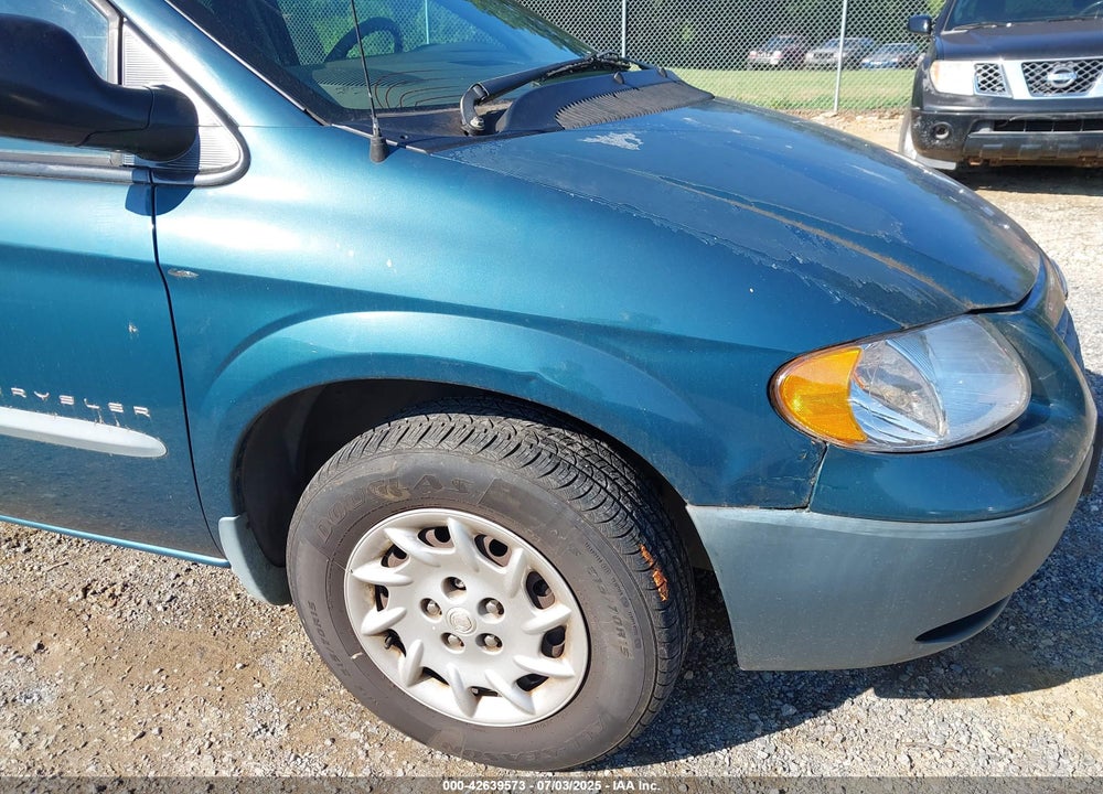 2001 CHRYSLER VOYAGER VIN: 1C4GJ25G21B101415