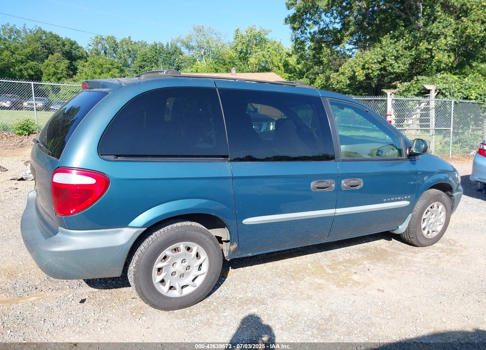 2001 CHRYSLER VOYAGER VIN: 1C4GJ25G21B101415