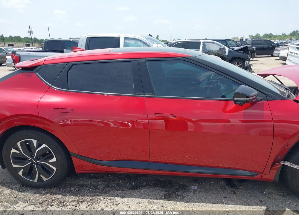 2023 KIA EV6 VIN: KNDC44LA3P5099911