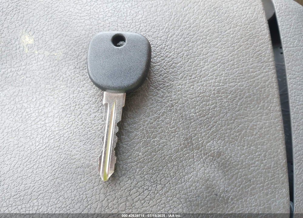 2010 CHEVROLET MALIBU VIN: 1G1ZC5E02AF127473