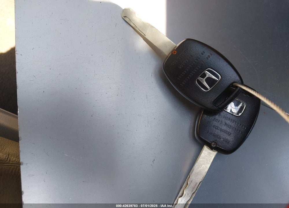 2010 HONDA ACCORD 2.4 EX-L VIN: 1HGCP2F82AA161822