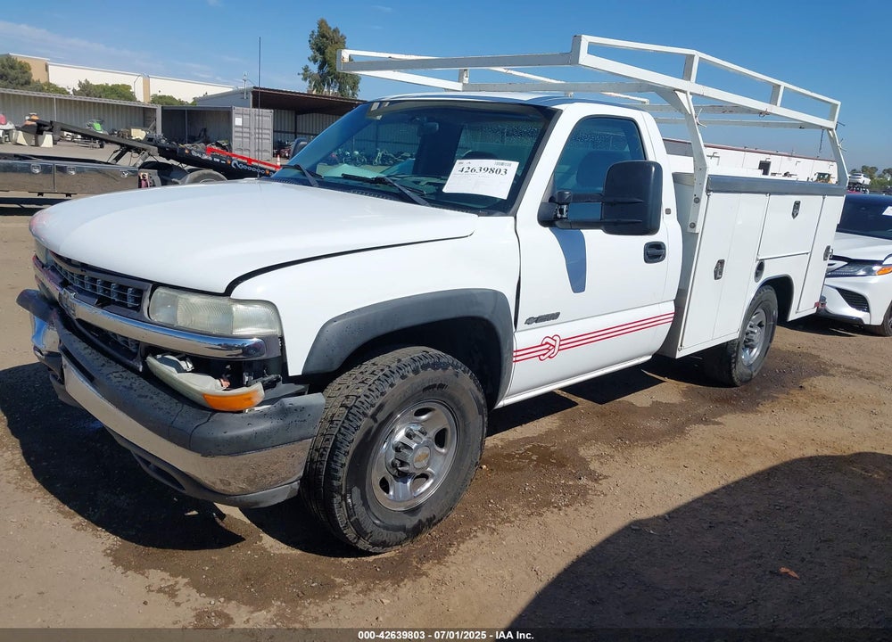 2001 CHEVROLET SILVERADO C2500 VIN: 1GBGC24U01Z285668