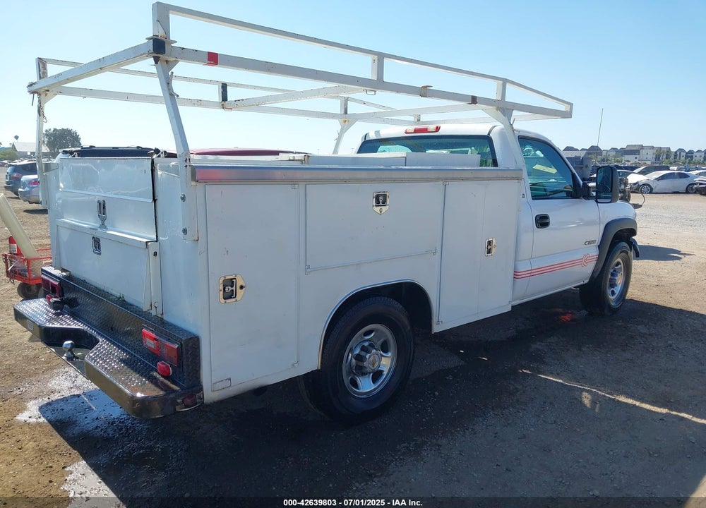 2001 CHEVROLET SILVERADO C2500 VIN: 1GBGC24U01Z285668