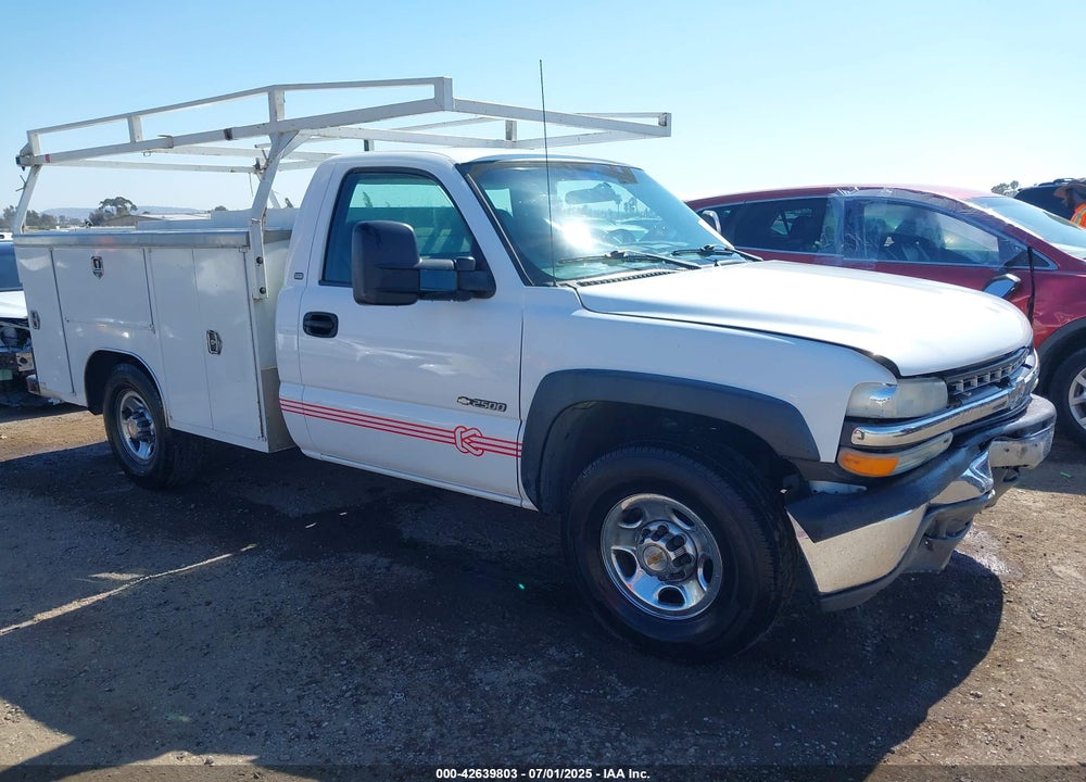 2001 CHEVROLET SILVERADO C2500 VIN: 1GBGC24U01Z285668