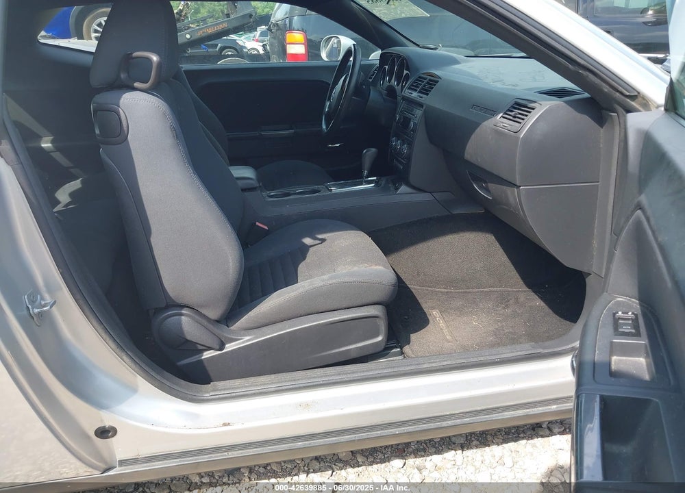 2012 DODGE CHALLENGER SXT VIN: 2C3CDYAG0CH232212