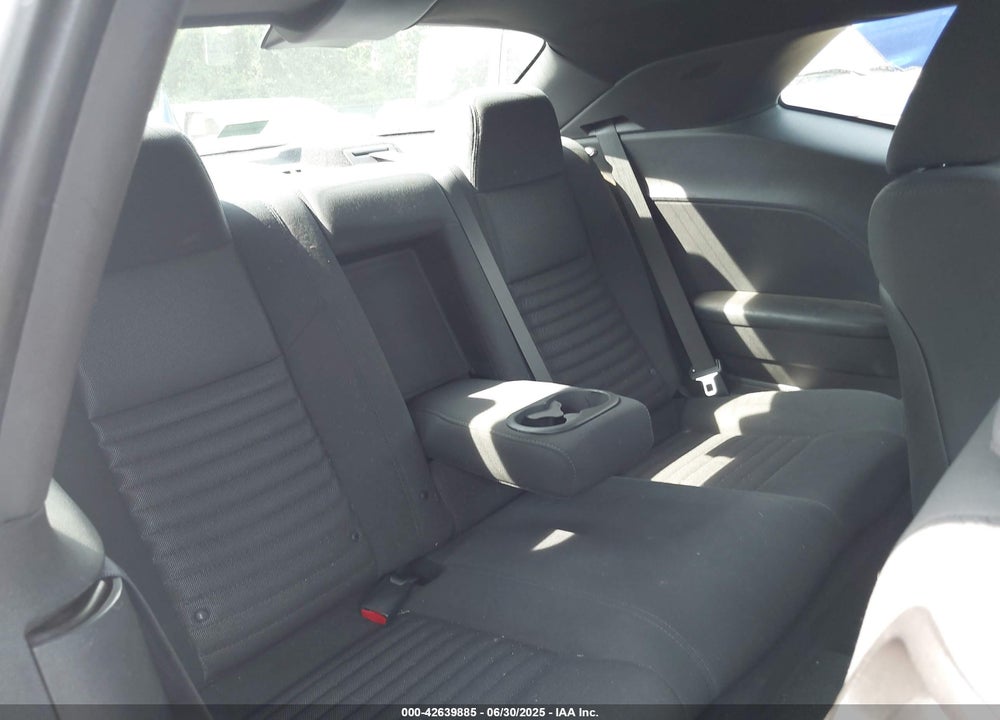 2012 DODGE CHALLENGER SXT VIN: 2C3CDYAG0CH232212