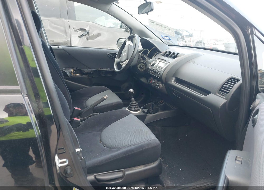 2007 HONDA FIT SPORT VIN: JHMGD37647S055935