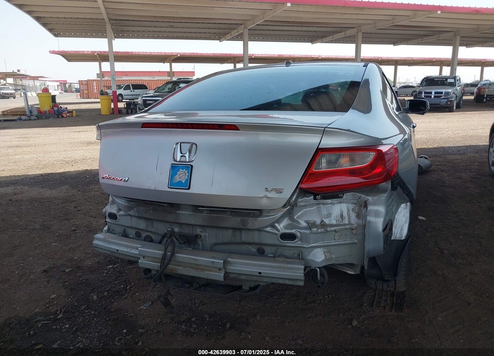 2013 HONDA ACCORD VIN: 1HGCT2B89DA007081