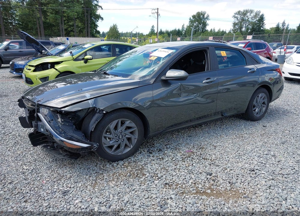 2024 HYUNDAI ELANTRA SEL VIN: KMHLM4DG7RU637193