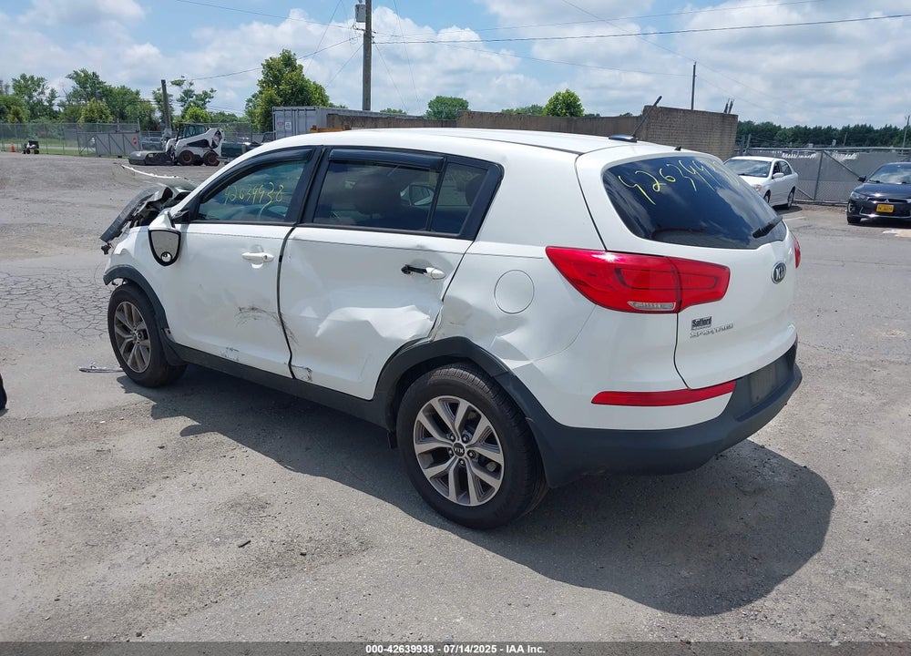 2016 KIA SPORTAGE VIN: KNDPBCAC9G7849645