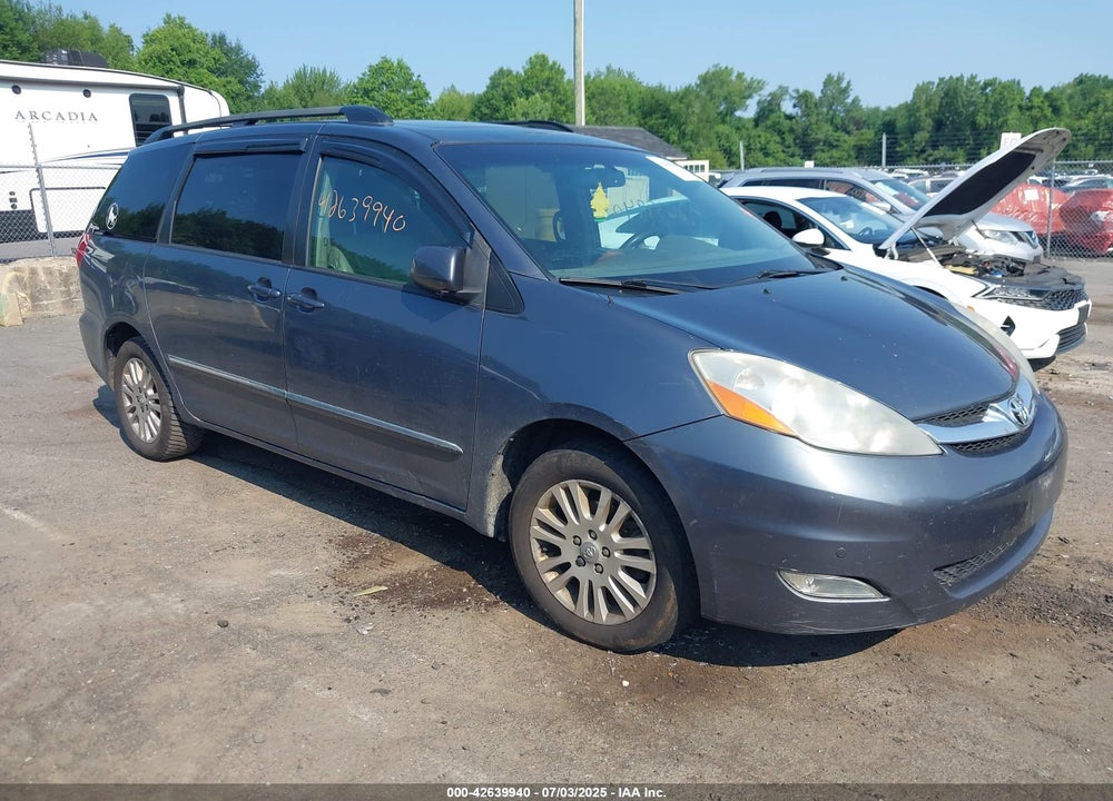 2008 TOYOTA SIENNA XLE/XLE LIMITED VIN: 5TDBK22C58S008951