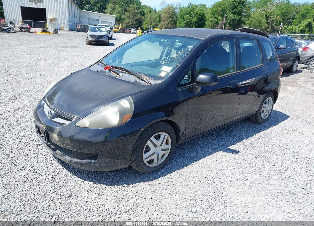 2008 HONDA FIT VIN: JHMGD38488S022371