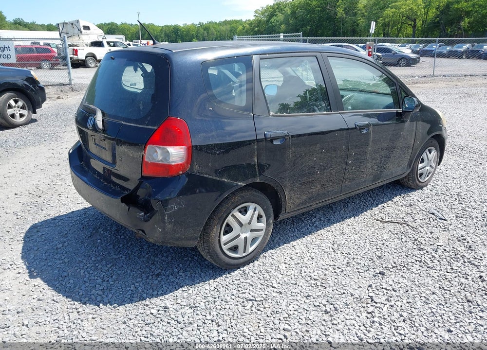 2008 HONDA FIT VIN: JHMGD38488S022371