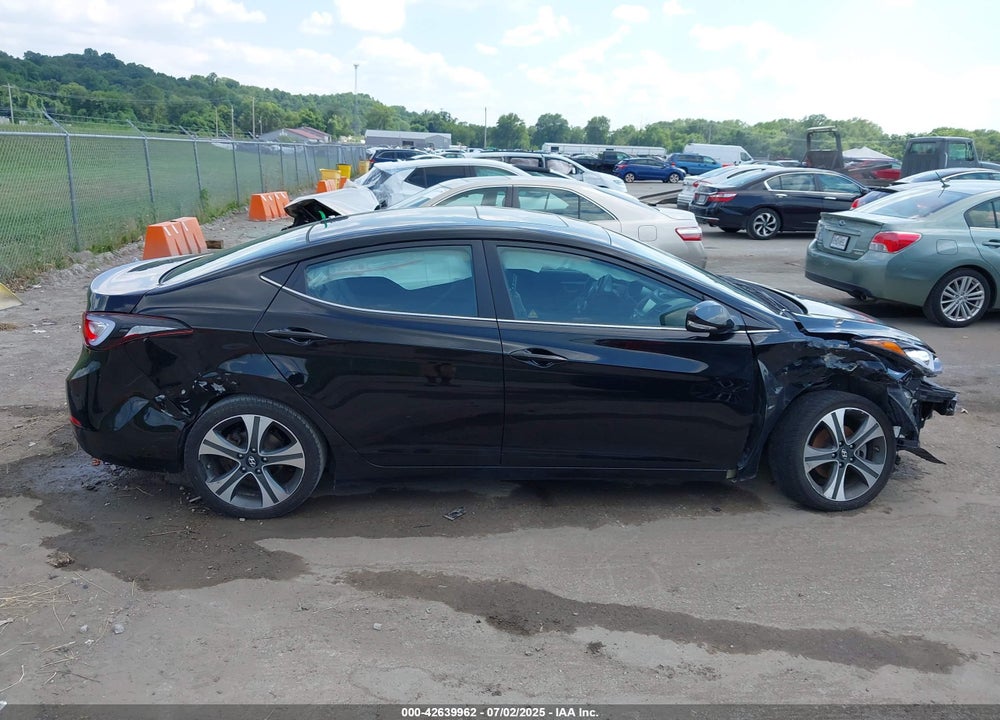 2015 HYUNDAI ELANTRA VIN: KMHDH4AH7FU380196