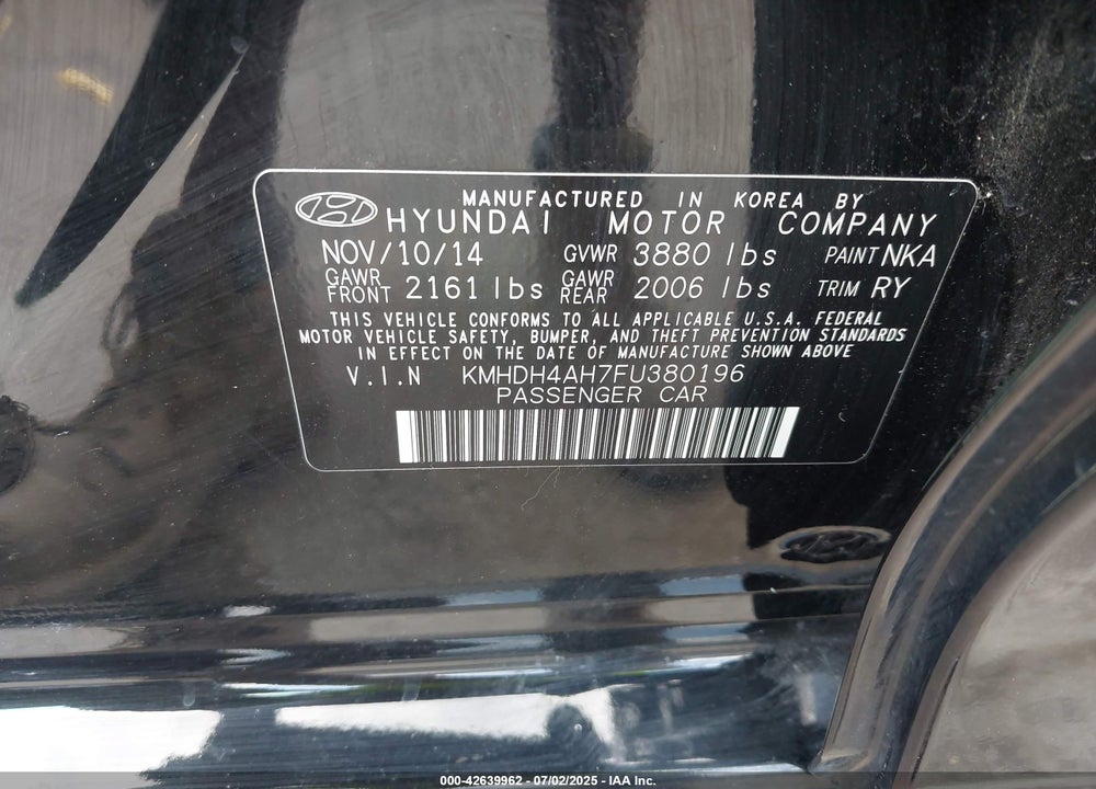 2015 HYUNDAI ELANTRA VIN: KMHDH4AH7FU380196