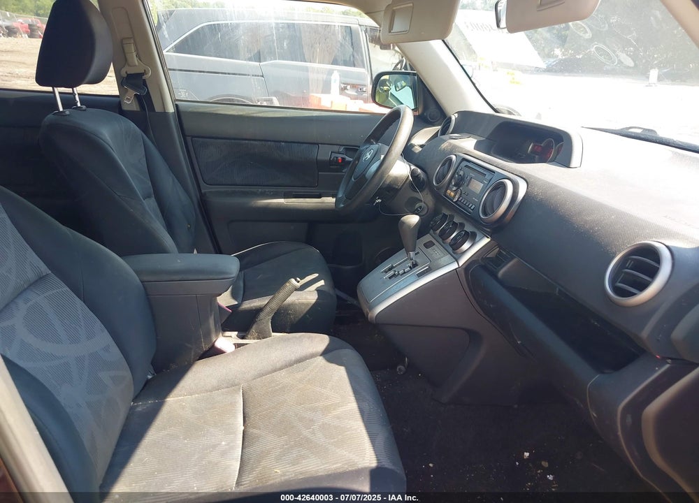 2012 SCION XB VIN: JTLZE4FE2CJ007733