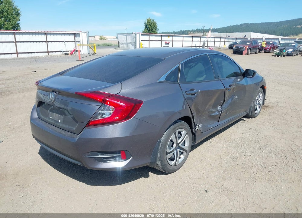 2018 HONDA CIVIC VIN: 2HGFC2F56JH568008