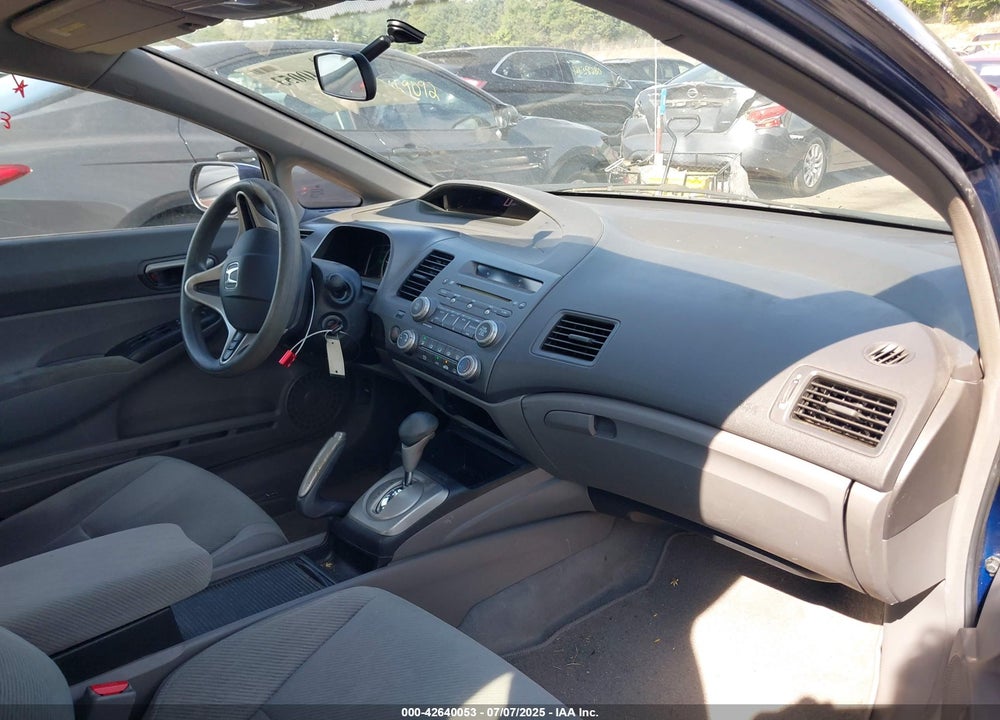 2010 HONDA CIVIC VIN: 2HGFA1F50AH501081