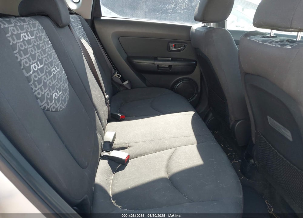 2011 KIA SOUL VIN: KNDJT2A27B7706366