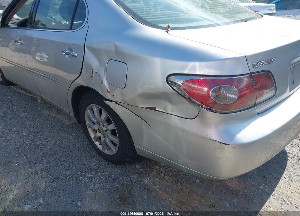 2003 LEXUS ES 300 VIN: JTHBF30G930088426