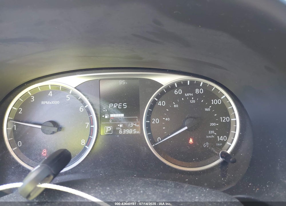 2019 NISSAN KICKS VIN: 3N1CP5CU8KL554982