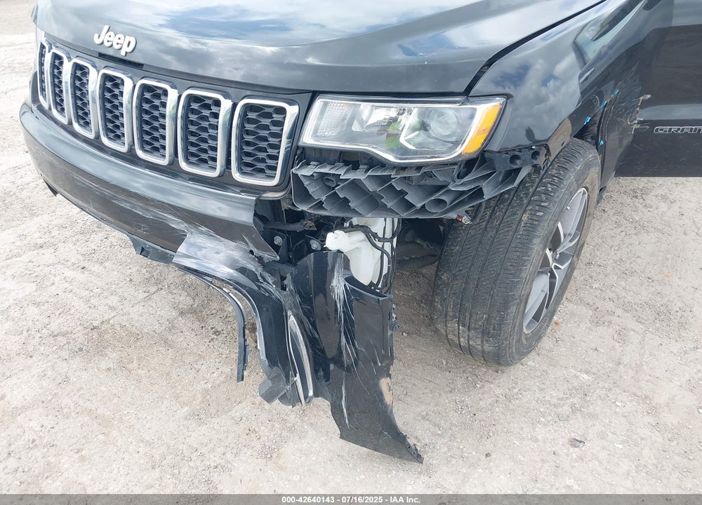 2022 JEEP GRAND CHEROKEE WK VIN: 1C4RJFBG4NC111688