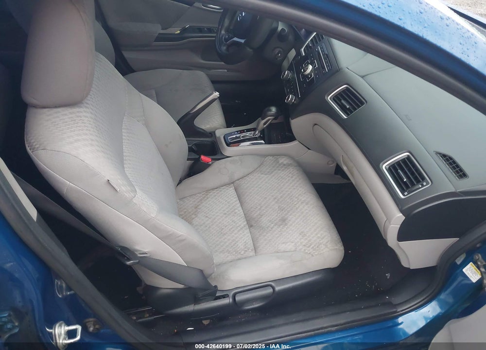 2015 HONDA CIVIC SEDAN VIN: 2HGFB2F57FH543242