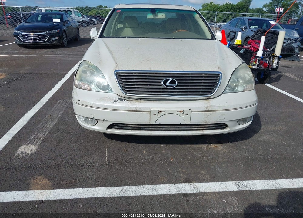 2002 LEXUS LS 430 VIN: JTHBN30F920088340
