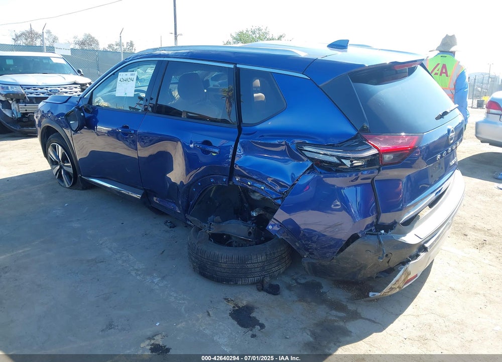 2022 NISSAN ROGUE VIN: JN8BT3DC5NW120584