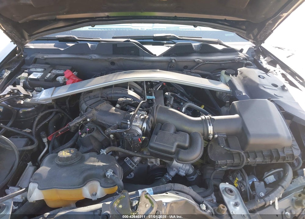 2014 FORD MUSTANG VIN: 1ZVBP8EM8E5292762